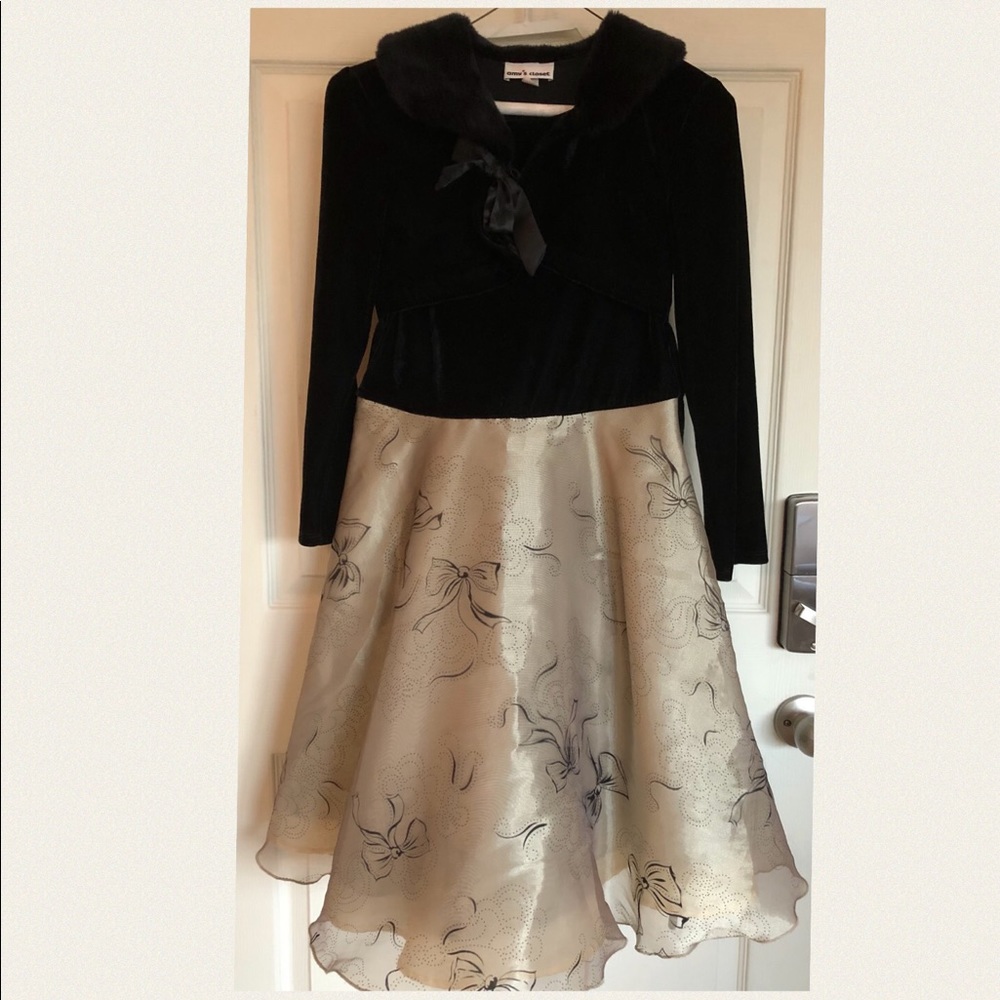 Beautiful Special Occasion Dress, good condition❤️